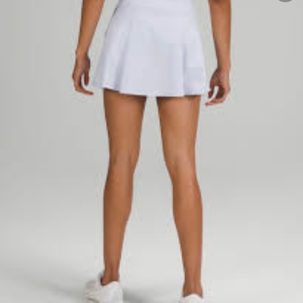 lululemon athletica White Pleated Mini Skirt 10 Tall